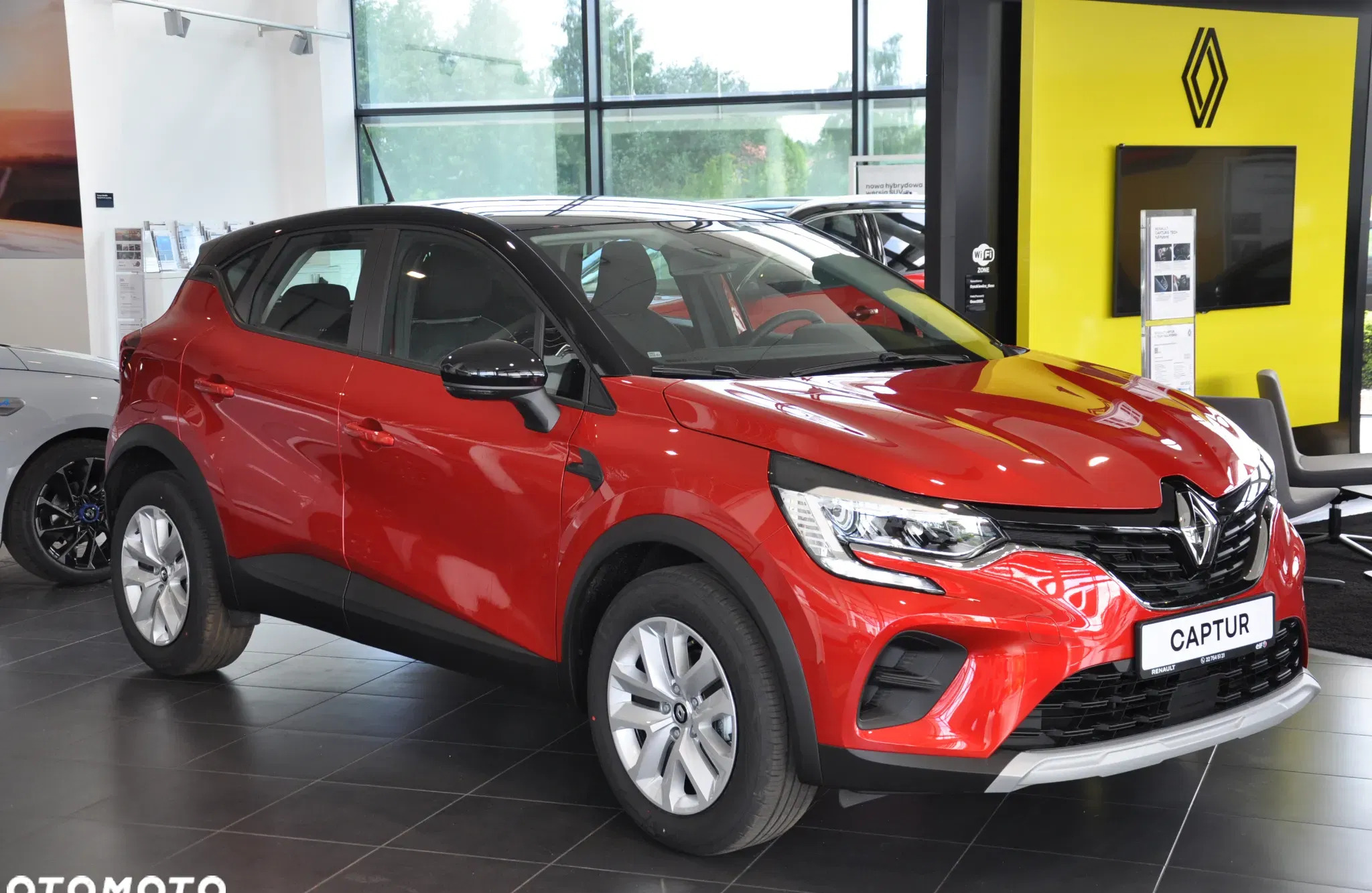 mazowieckie Renault Captur cena 85700 przebieg: 5, rok produkcji 2024 z Bobowa